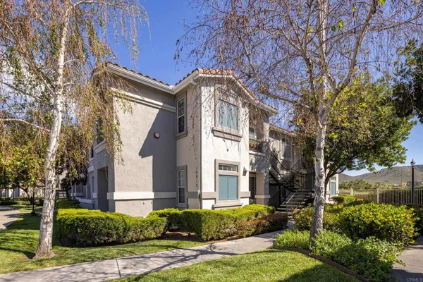 $679,000 | 10810 Sabre Hill Drive, Unit 175, San Diego, CA 92128