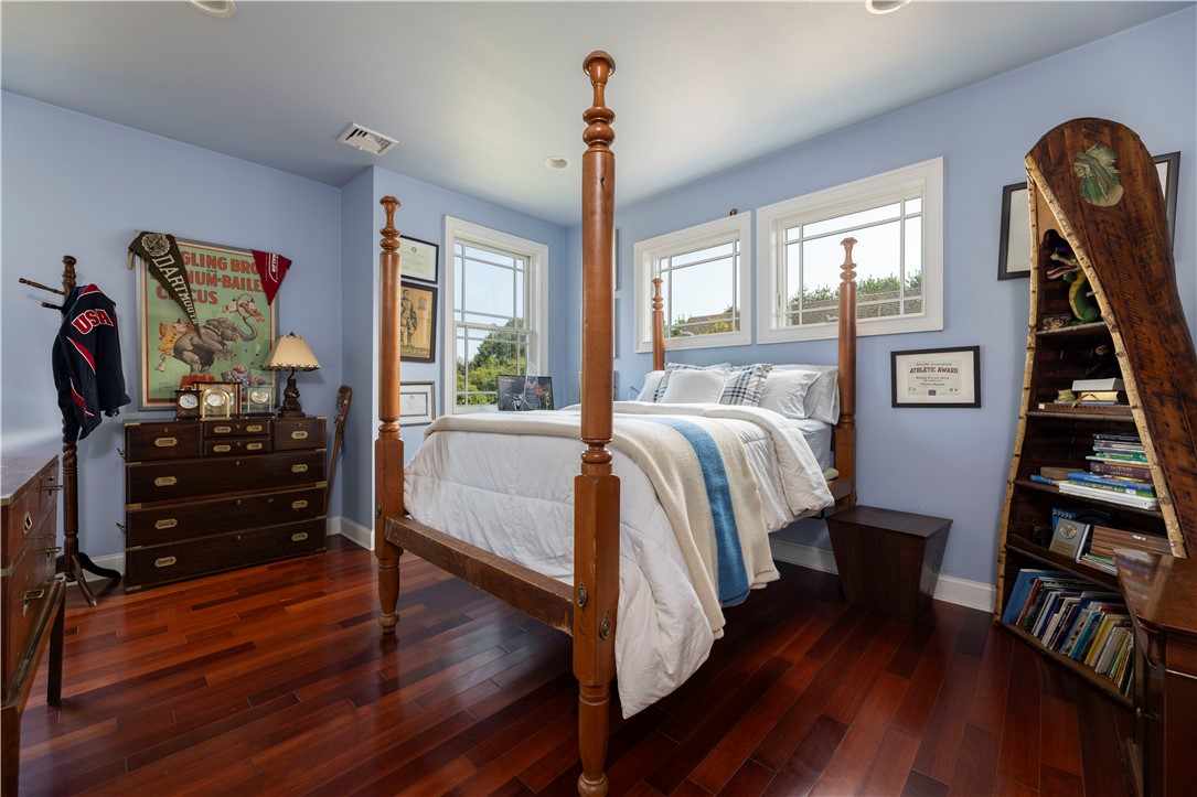 365 Boston Neck Road Narragansett, RI 02882 - Photo 35 of 50