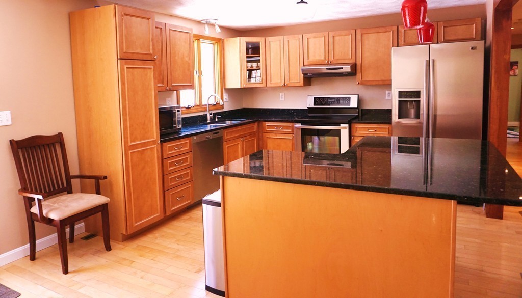 9 Wabash Road Wilmington, MA 01887 - Photo 7 of 17 Gallery Image 7