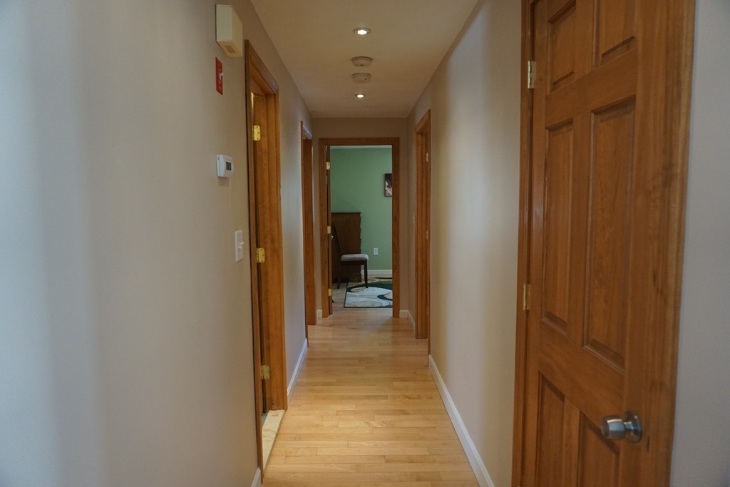 9 Wabash Road Wilmington, MA 01887 - Photo 8 of 17 Gallery Image 8