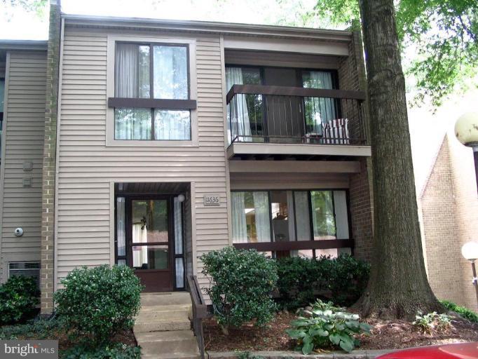 11636 Ivystone Court, Unit 2/002 Reston, VA 20191 - Photo 1 of 15 Exterior (Main)