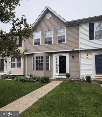 $325,000 | 802 Medinah Circle, Westminster, MD 21158