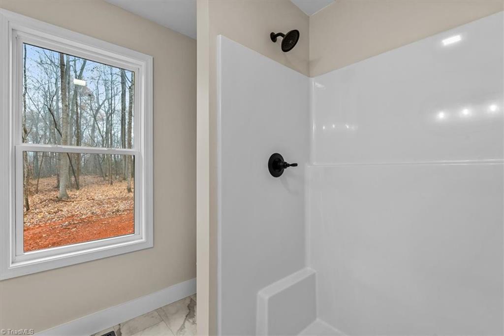 2953 Little Creek Road Thomasville, NC 27360 - Photo 23 of 40