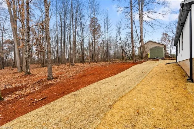 $269,300 | 2953 Little Creek Road, Thomasville, NC 27360