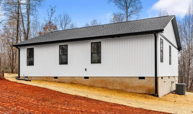 $269,300 | 2953 Little Creek Road, Thomasville, NC 27360