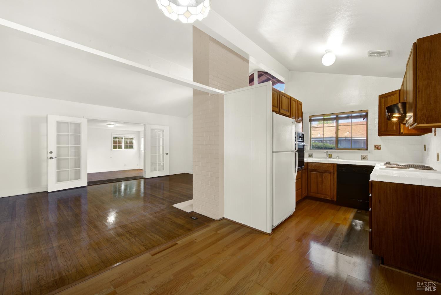 2626 Moyers Road San Pablo, CA 94806 - Photo 9 of 44