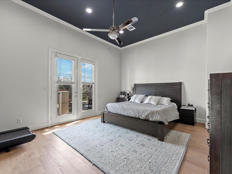 2605 Maxroy Street Houston, TX 77007 - Photo 3 of 36