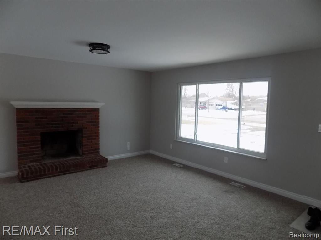 47896 Forbes Street Chesterfield, MI 48047 - Photo 6 of 24