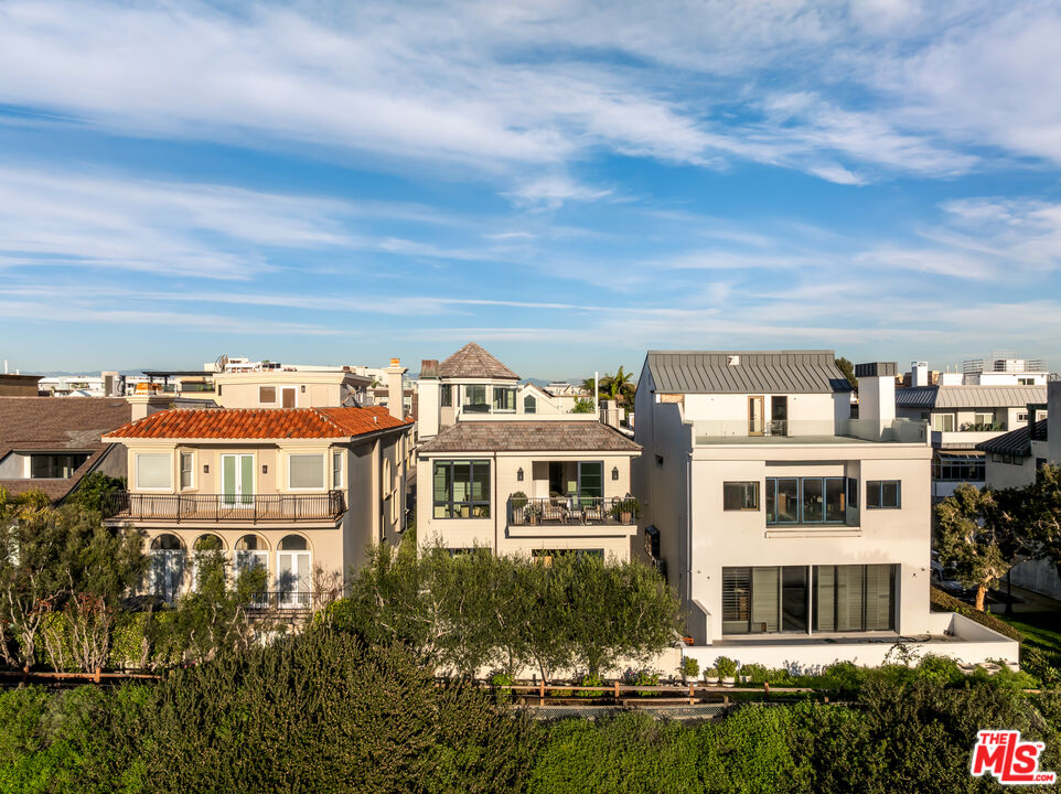 4315 Roma Court Marina del Rey, CA 90292 - Photo 63 of 65