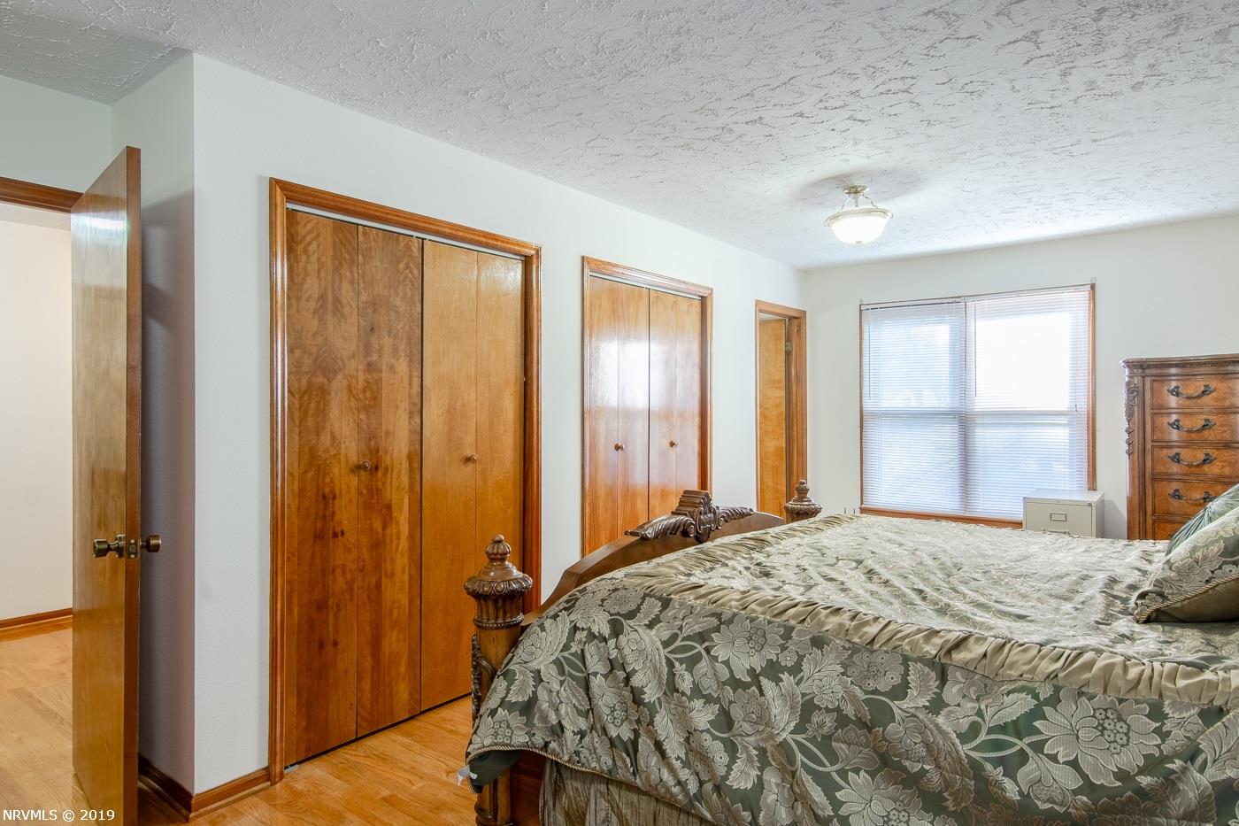 1412 Bishop Road Blacksburg, VA 24060 - Photo 23 of 53 Gallery Image 23