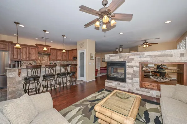 $3,250 | 41418 North Clear Crossing Road, Anthem, AZ 85086