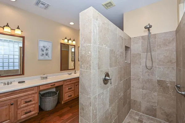 $3,250 | 41418 North Clear Crossing Road, Anthem, AZ 85086