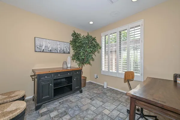 $3,250 | 41418 North Clear Crossing Road, Anthem, AZ 85086