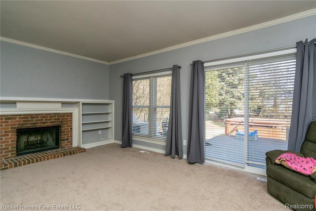 227 Parsons Lane Rochester, MI 48307 - Photo 11 of 29 009-photo--6897530.jpg