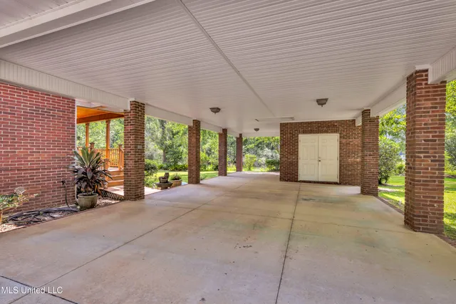 $799,000 | 6022 Monticilla Circle, Ocean Springs, MS 39564