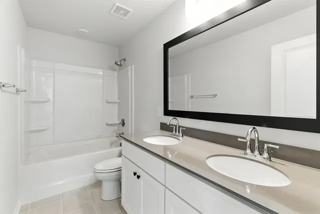 $319,000 | 7014 New Horizons Lane, Boiling Springs, SC 29316