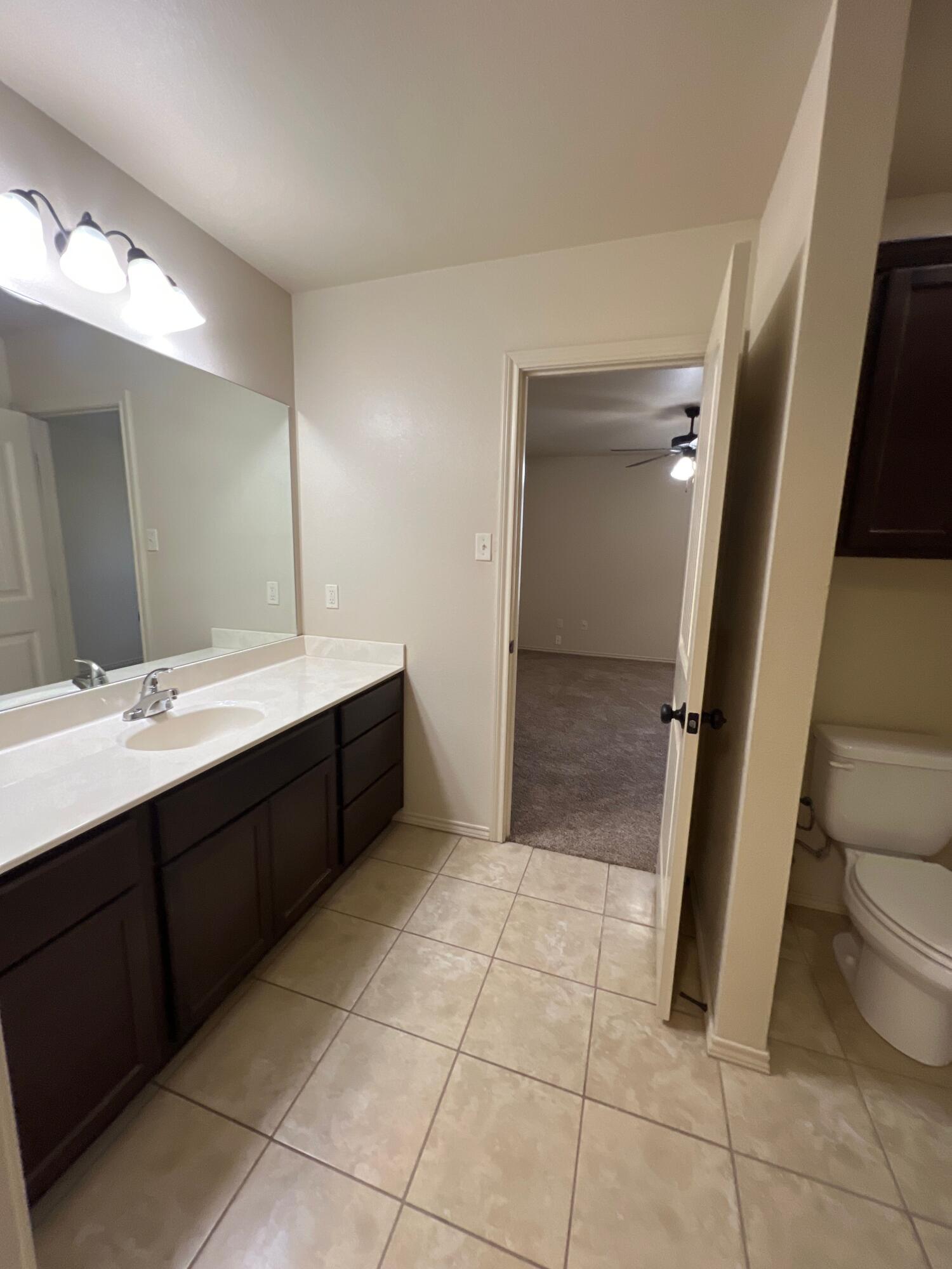 3204 112th Street Lubbock, TX 79423 - Photo 11 of 13 Primary Bath-alt