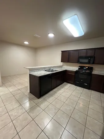 $1,450 | 3204 112th Street, Lubbock, TX 79423