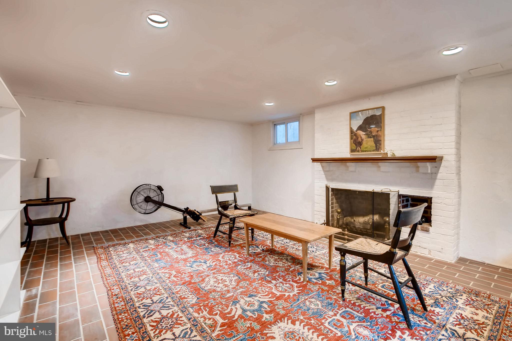 912 Rolandvue Road Baltimore, MD 21204 - Photo 41 of 43 Gallery Image 41