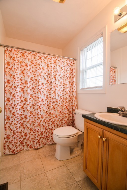555 Main Street, Unit 9 Woburn, MA 01801 - Photo 13 of 20