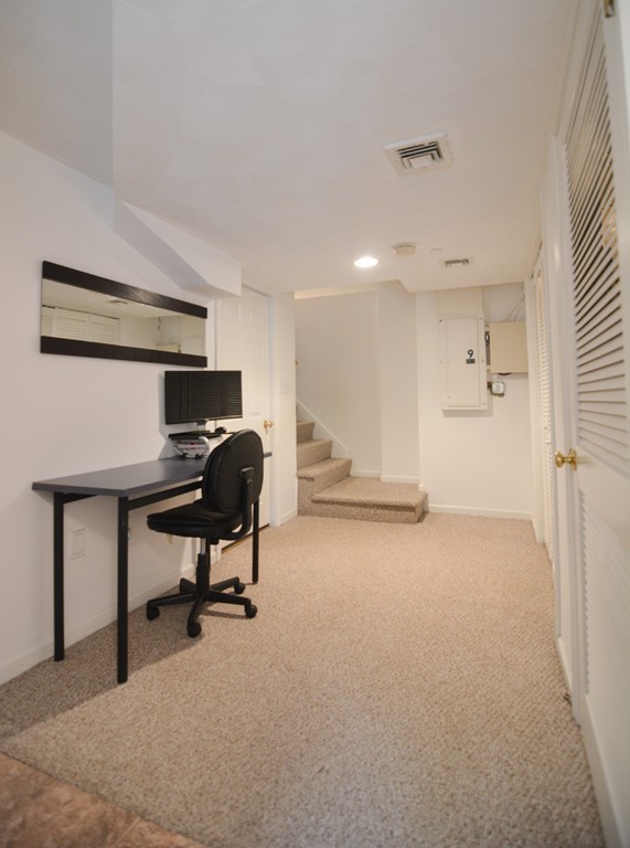 555 Main Street, Unit 9 Woburn, MA 01801 - Photo 15 of 20
