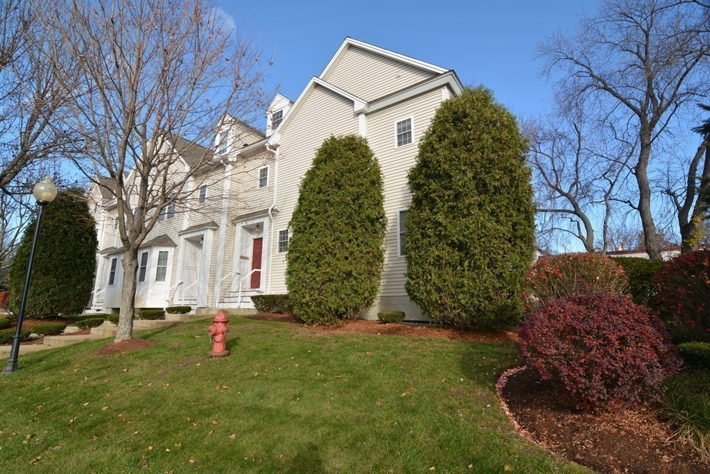 555 Main Street, Unit 9 Woburn, MA 01801 - Photo 18 of 20