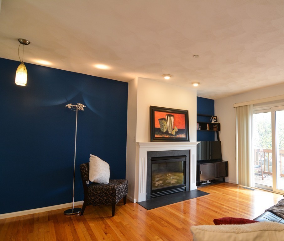 555 Main Street, Unit 9 Woburn, MA 01801 - Photo 2 of 20