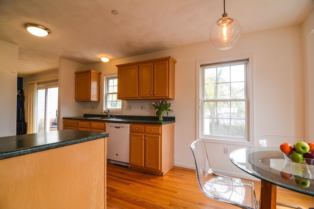 555 Main Street, Unit 9 Woburn, MA 01801 - Photo 6 of 20