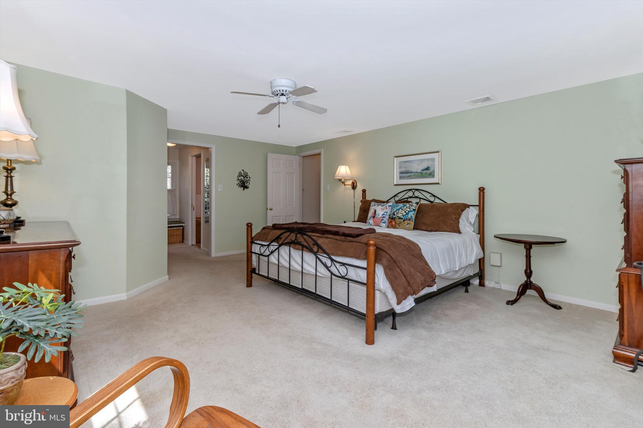 622 Bair Road Berwyn, PA 19312 - Photo 23 of 44 Primary Suite