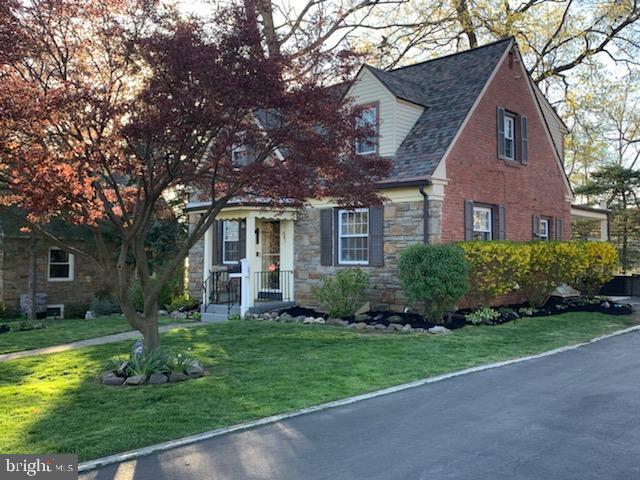 682 Andrew Road Springfield, PA 19064 - Photo 2 of 13