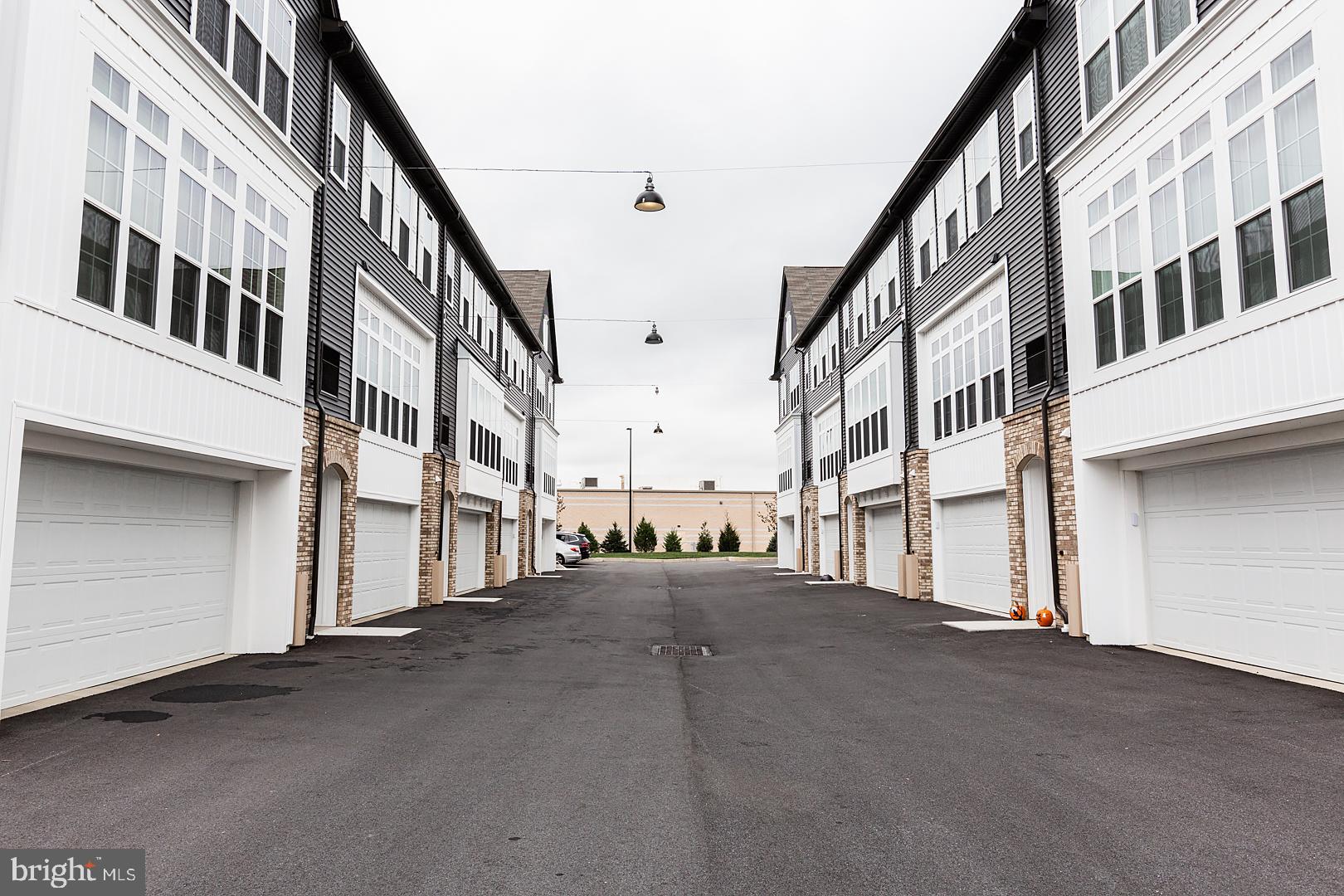 218 Mayer Place Lancaster, PA 17601 - Photo 2 of 63