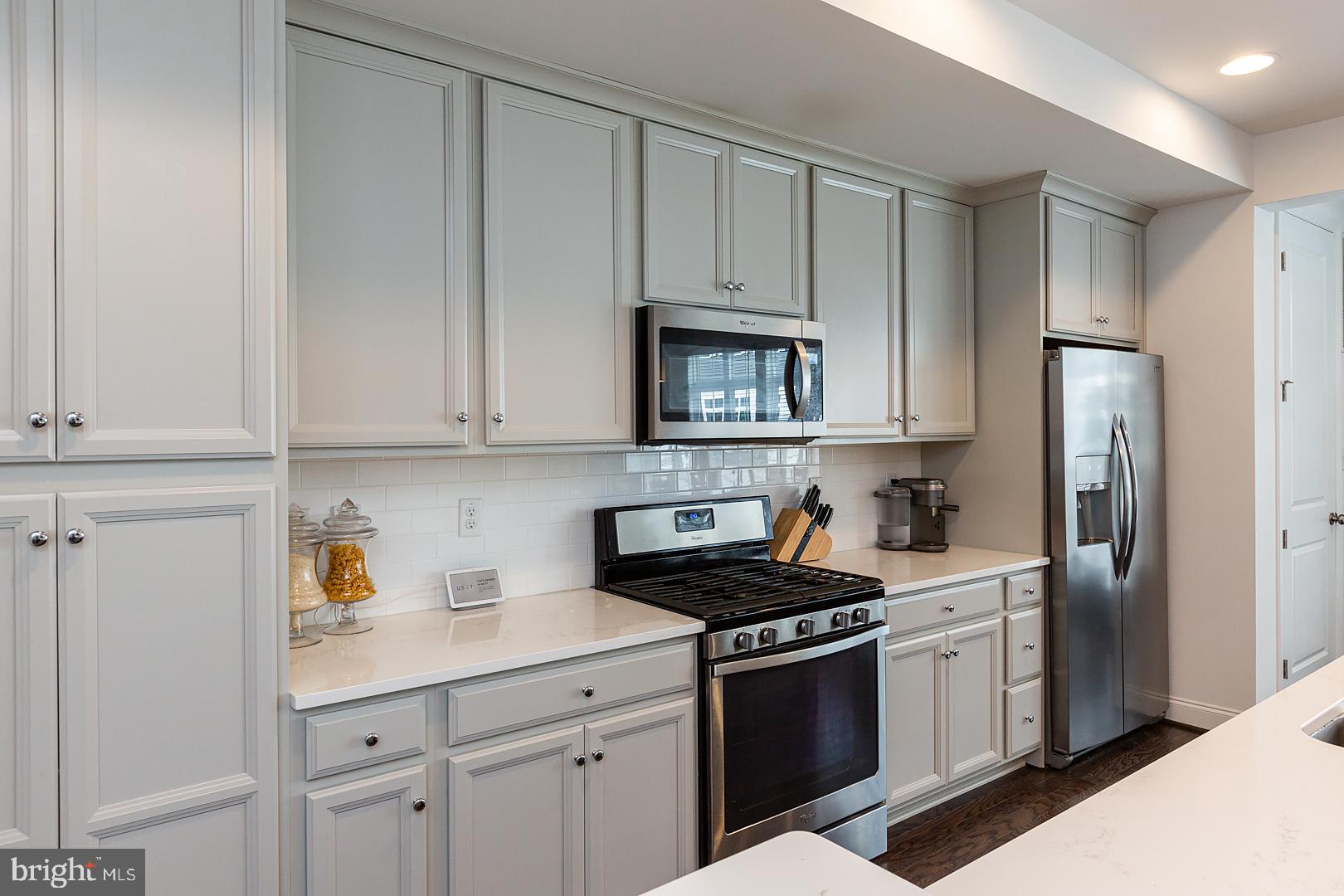 218 Mayer Place Lancaster, PA 17601 - Photo 13 of 63