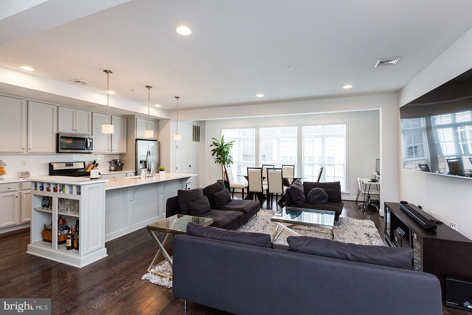 218 Mayer Place Lancaster, PA 17601 - Photo 6 of 63