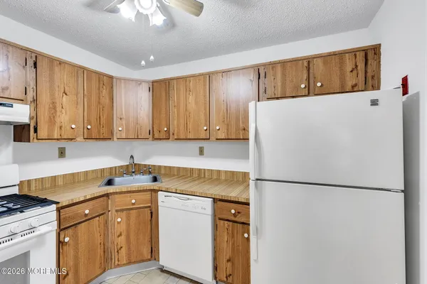 $375,000 | 105 Frontier Way, Tinton Falls, NJ 07753