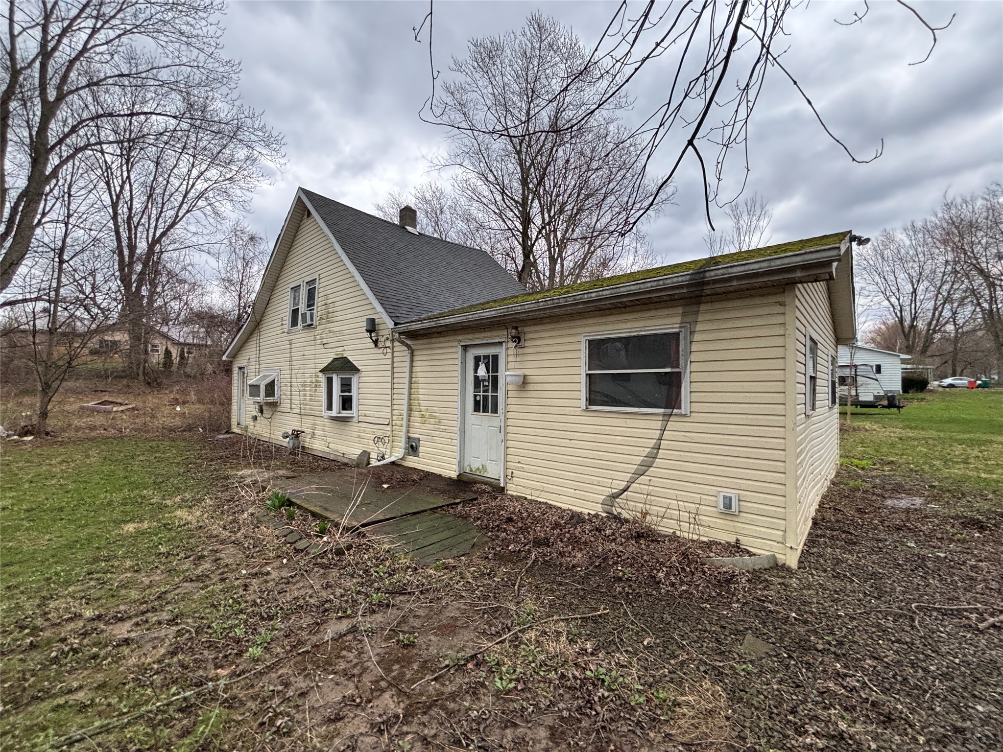383 Walbridge Road Erie, PA 16511 - Photo 4 of 4 Gallery Image 4