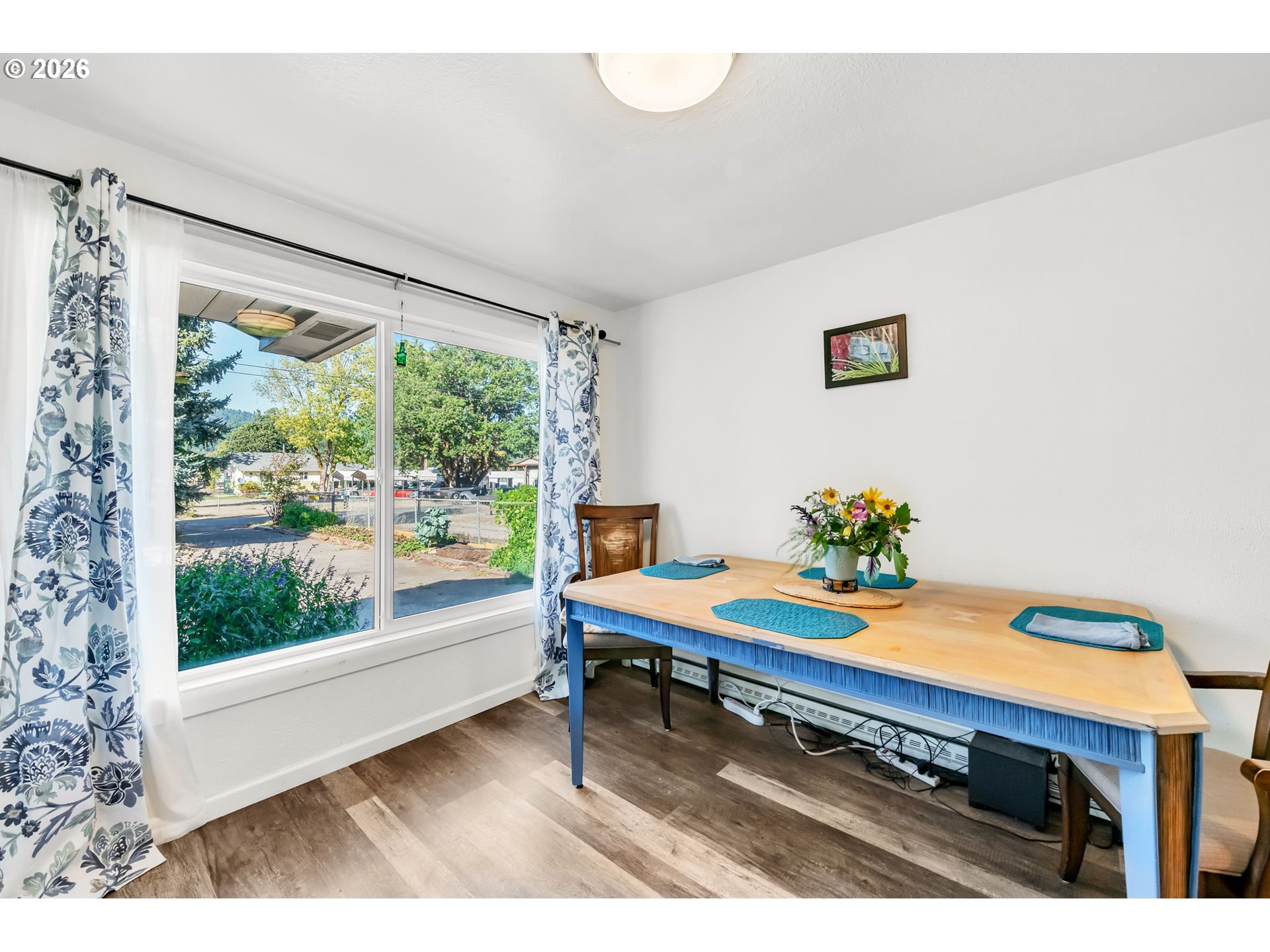 47576 Riverview Street Oakridge, OR 97463 - Photo 10 of 48 a room with furniture and a window