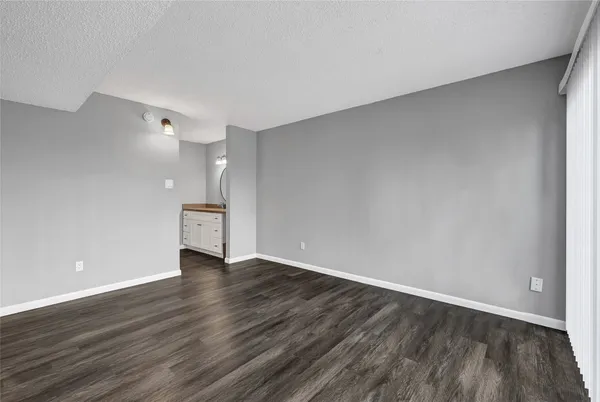 $1,795 | 12111 Lemon Ridge Lane, Unit 121, Houston, TX 77035