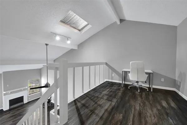 $1,795 | 12111 Lemon Ridge Lane, Unit 121, Houston, TX 77035