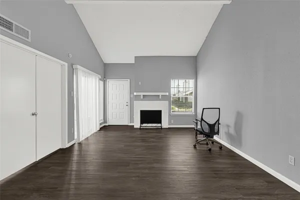 $1,750 | 12111 Lemon Ridge Lane, Unit 121, Houston, TX 77035