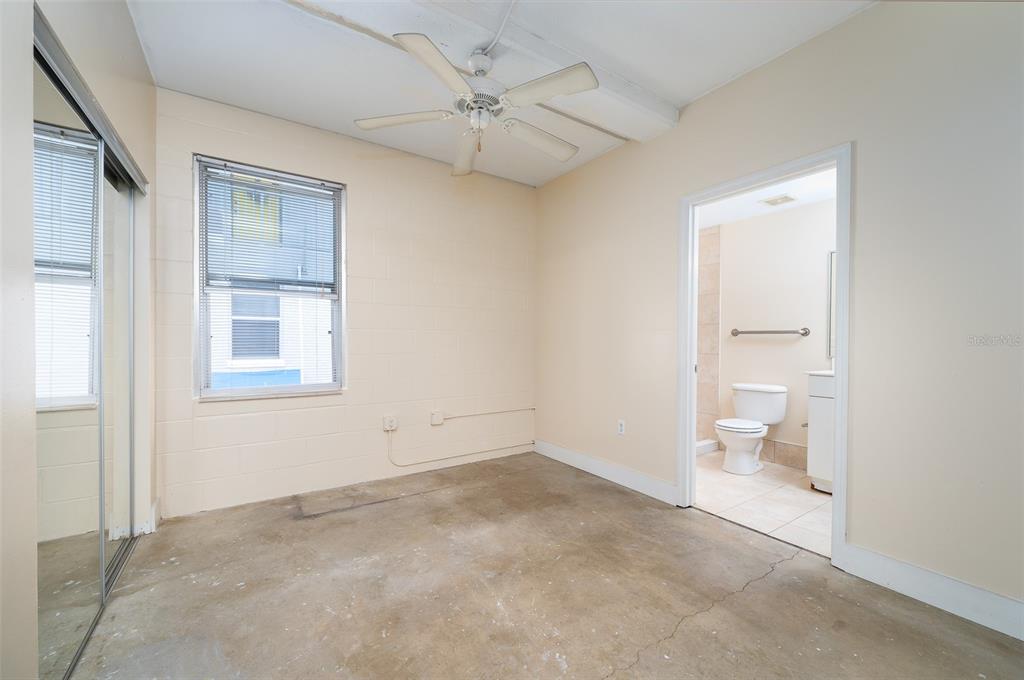 2515 Southwest 35th Place, Unit 103 Gainesville, FL 32608 - Photo 16 of 28