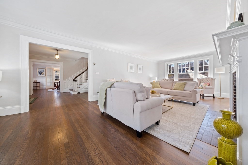 8 Lakewood Road Newton, MA 02461 - Photo 15 of 38 Gallery Image 15