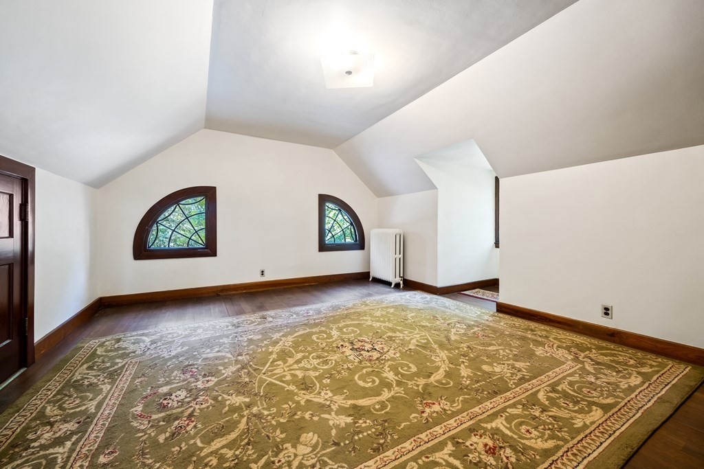 8 Lakewood Road Newton, MA 02461 - Photo 29 of 38 Gallery Image 29