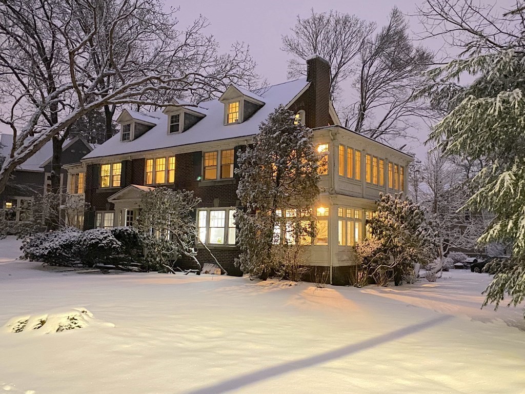 8 Lakewood Road Newton, MA 02461 - Photo 35 of 38 Gallery Image 35