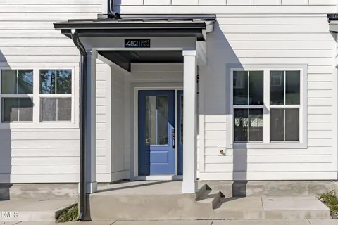 $329,999 | 4821 Gossamer Lane, Unit 103, Raleigh, NC 27616