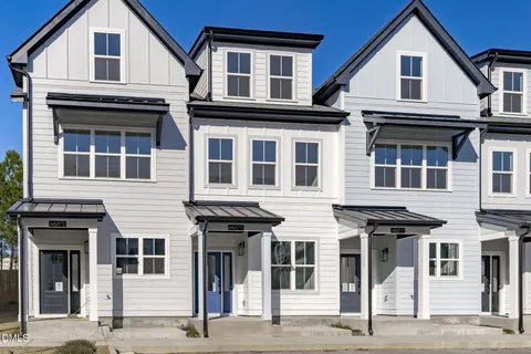 $329,999 | 4821 Gossamer Lane, Unit 103, Raleigh, NC 27616