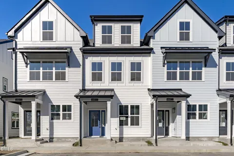 $329,999 | 4821 Gossamer Lane, Unit 103, Raleigh, NC 27616