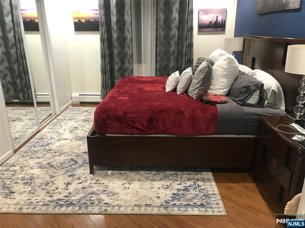 27 Ross Road Wallington, NJ 07057 - Photo 3 of 21 Gallery Image 3