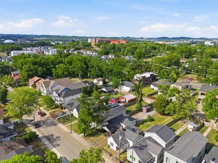 $425,000 | 1812 10th Avenue North, Nashville, TN 37208