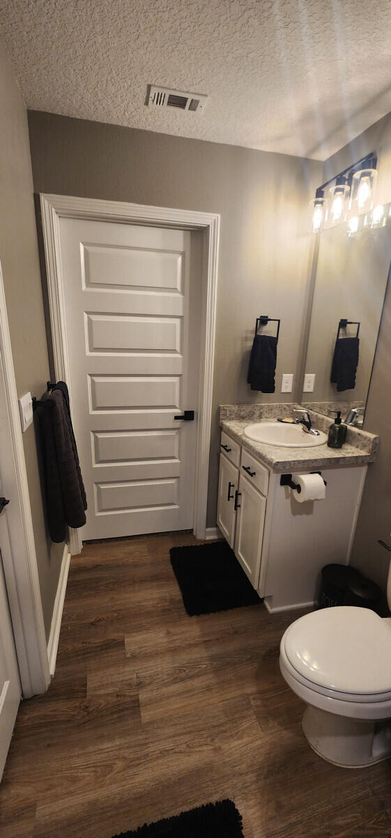 3110 Van Day Way Crestview, FL 32539 - Photo 11 of 26 11