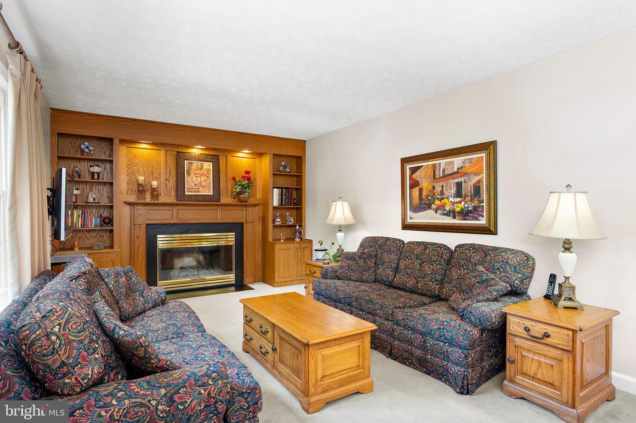 9304 Kings Grant Road Laurel, MD 20723 - Photo 13 of 32 Family Room (alt view)